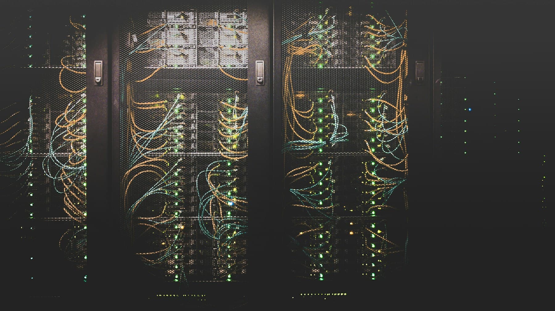 网络机房与线路设备